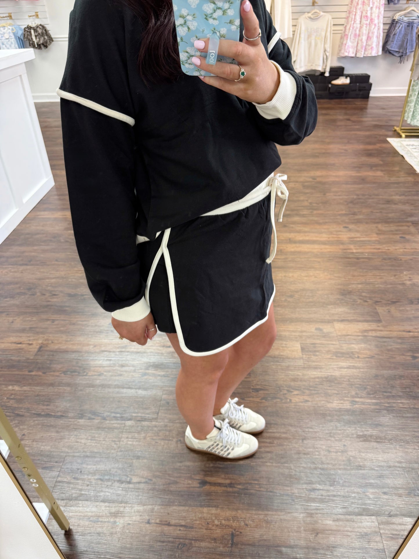 Black Contrast Skirt Set