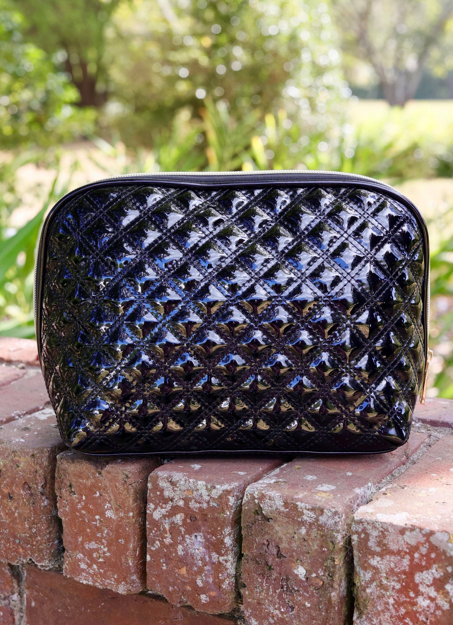 Large Pouch Black Patent