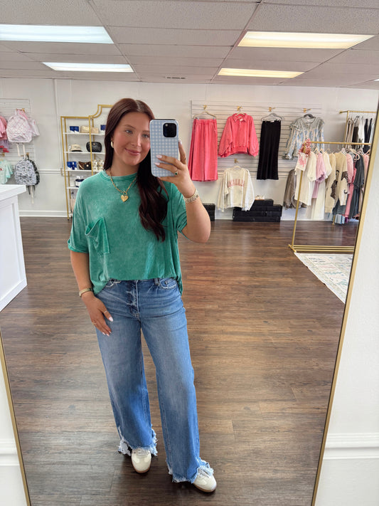 The Ribbed Tee | Kelly Green