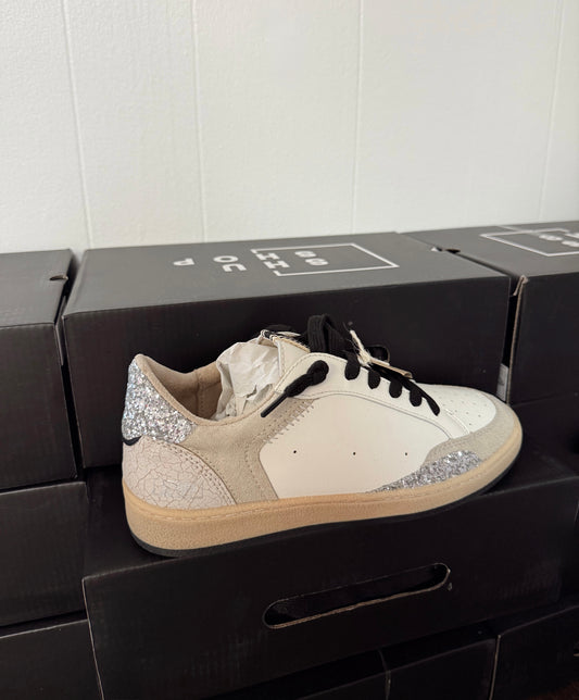 Quinn Sneakers