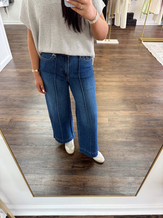Detail Wide Leg Jeans