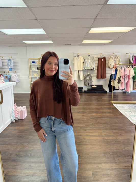 Oversized Turtleneck | Chestnut