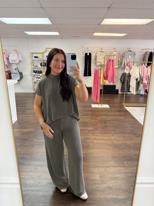 Ribbed High Neck Set | Olive